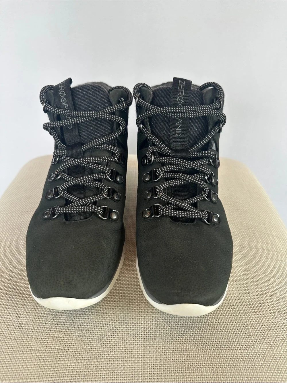 Cole Haan Zerogrand waterproof boots with White Soles women’s 9B, W17873